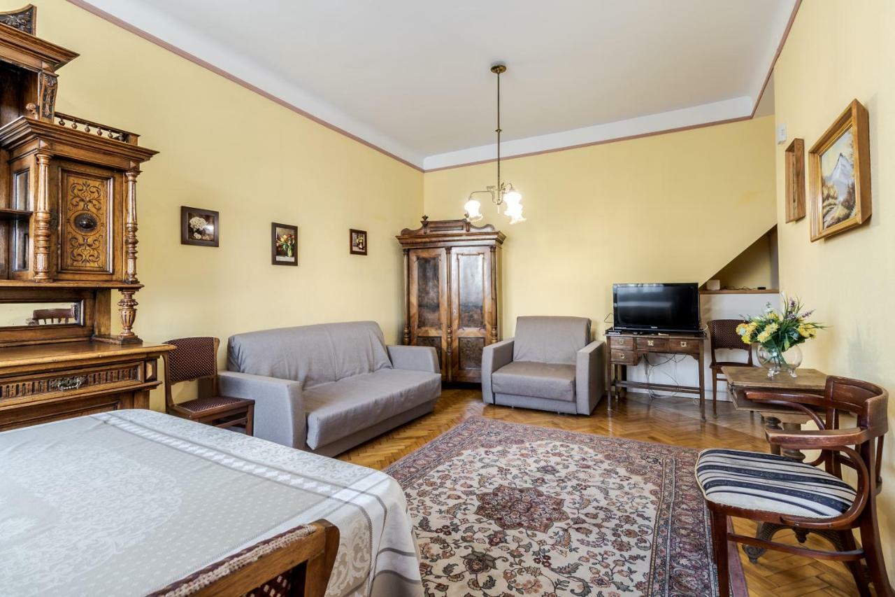 George Apartment Lviv Ngoại thất bức ảnh