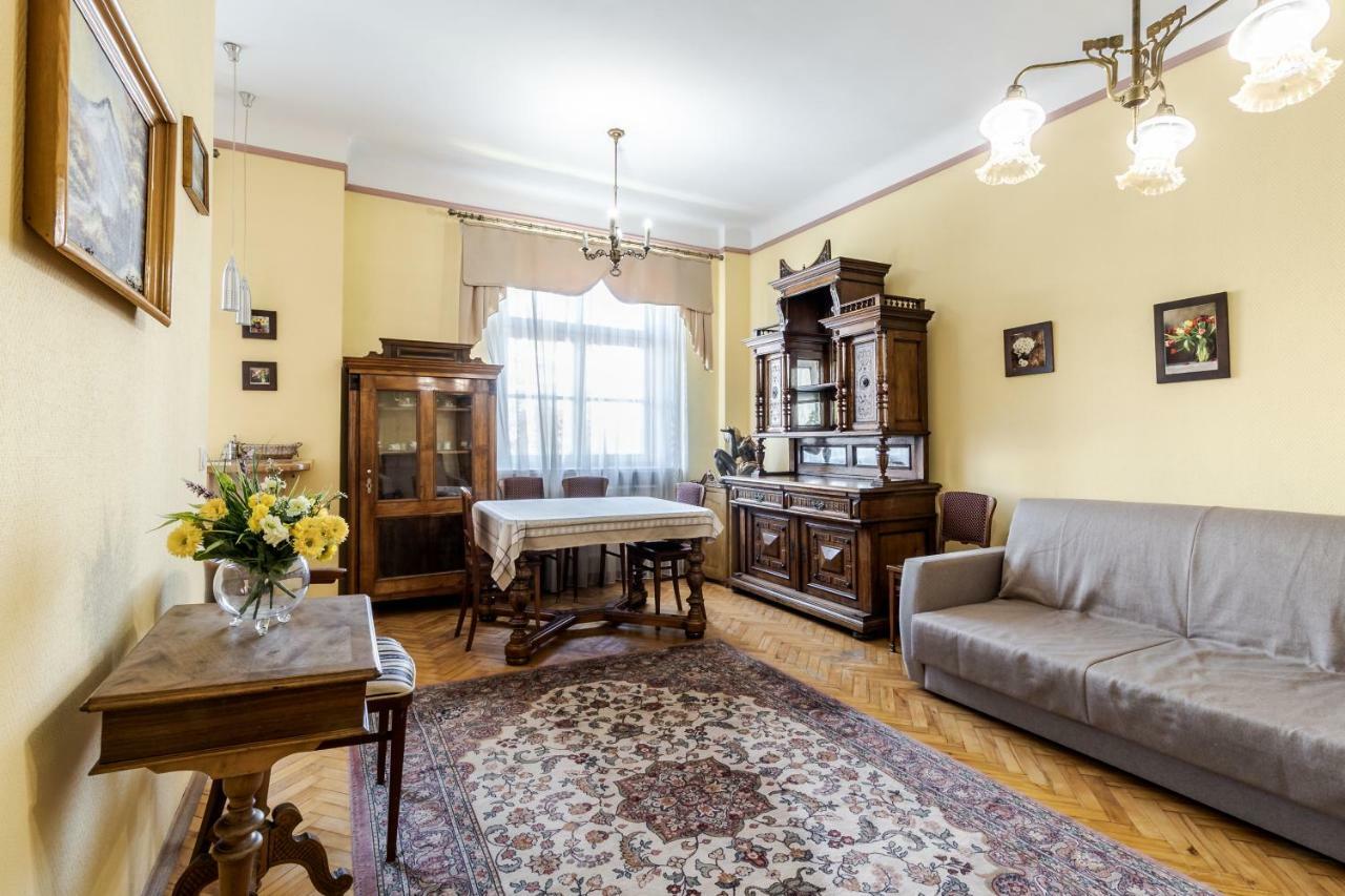 George Apartment Lviv Ngoại thất bức ảnh