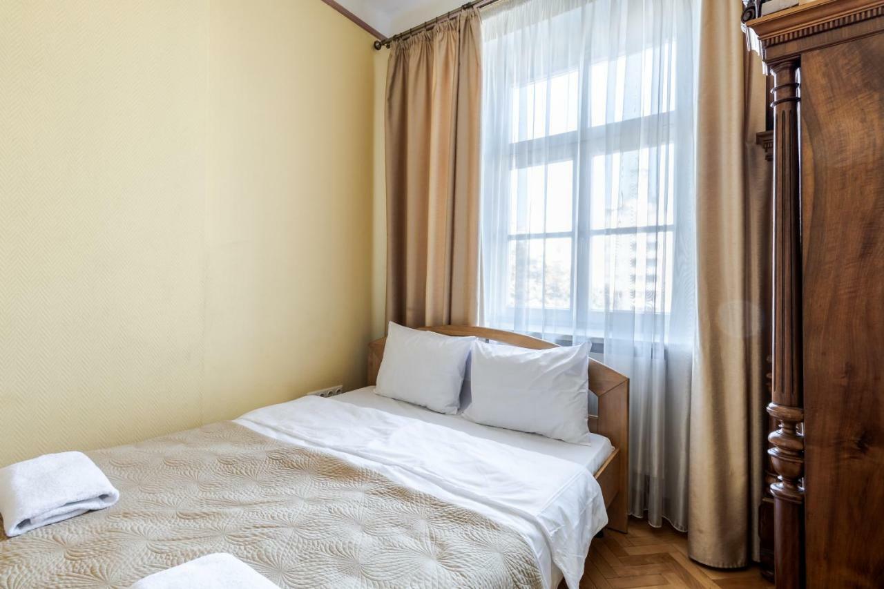 George Apartment Lviv Ngoại thất bức ảnh