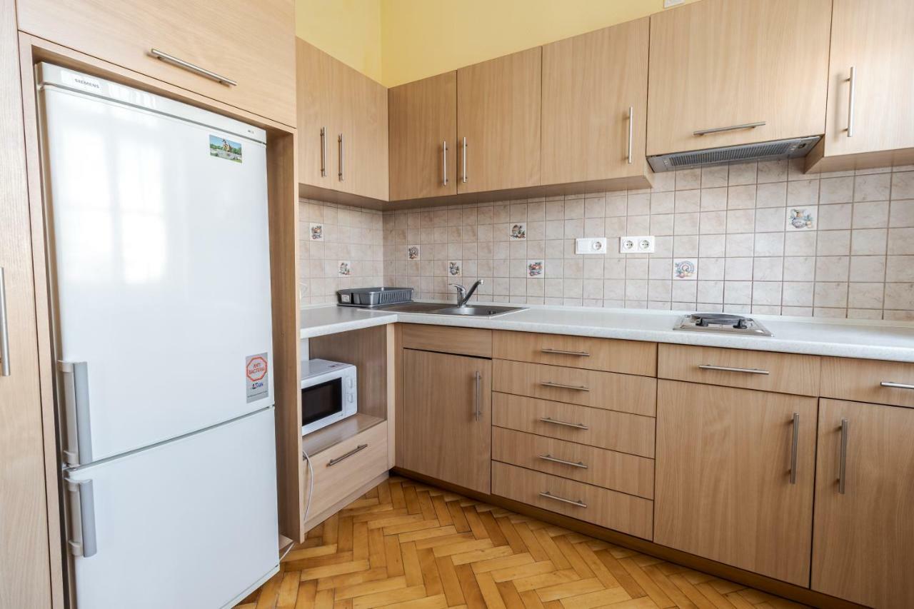 George Apartment Lviv Ngoại thất bức ảnh