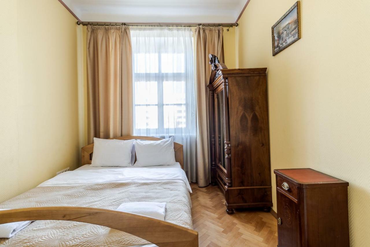 George Apartment Lviv Ngoại thất bức ảnh